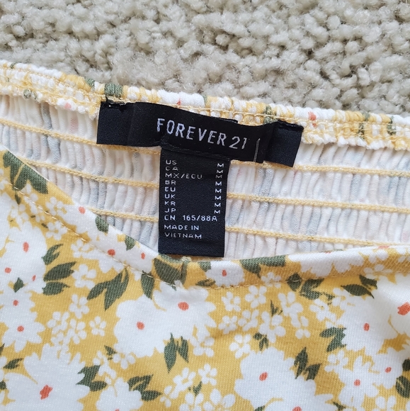 Forever 21 Floral Skater Dress - Picture 2 of 6